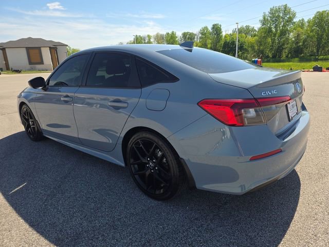 Used 2023 Honda Civic Sport image 11