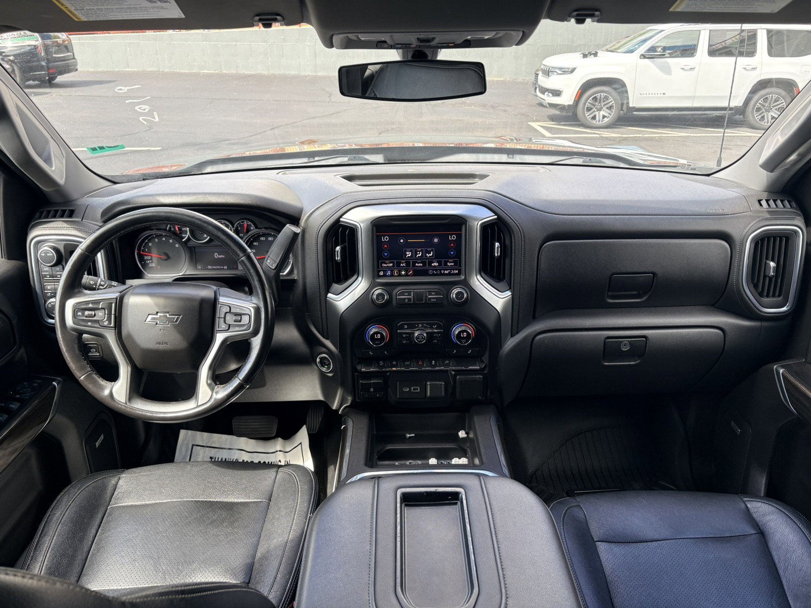 Used 2020 Chevrolet Silverado 1500 RST AWD/4WD image 28