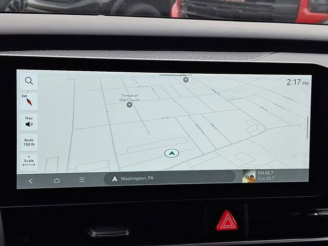 Used 2025 Kia Carnival image 20