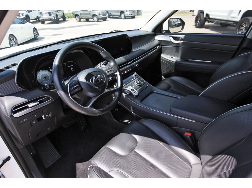Used 2023 Hyundai Palisade Limited FWD image 17