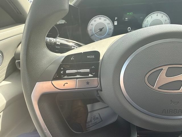 Used 2024 Hyundai Elantra SEL FWD image 12
