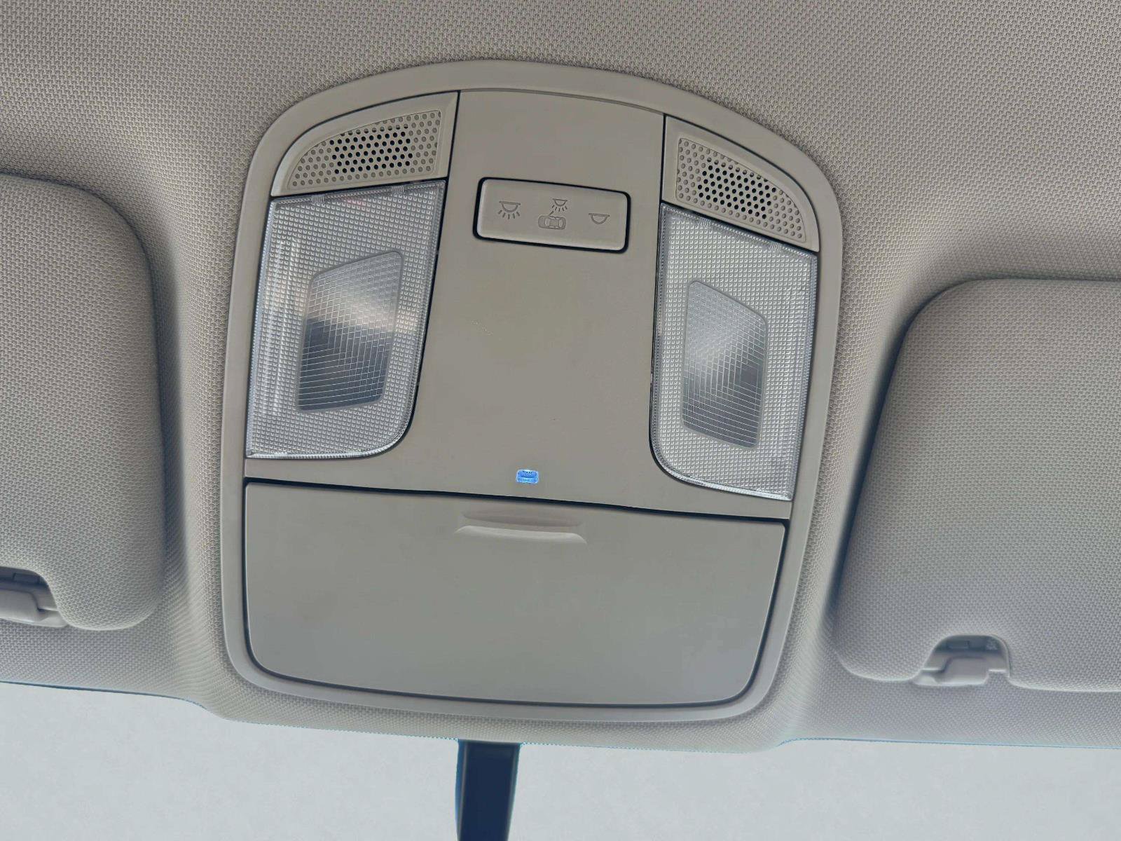 Used 2015 Hyundai Sonata SE FWD image 38