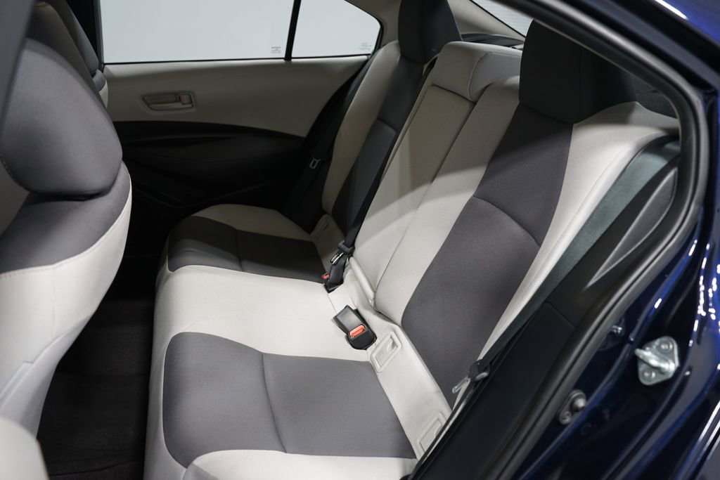 Certified 2025 Toyota Corolla LE image 26