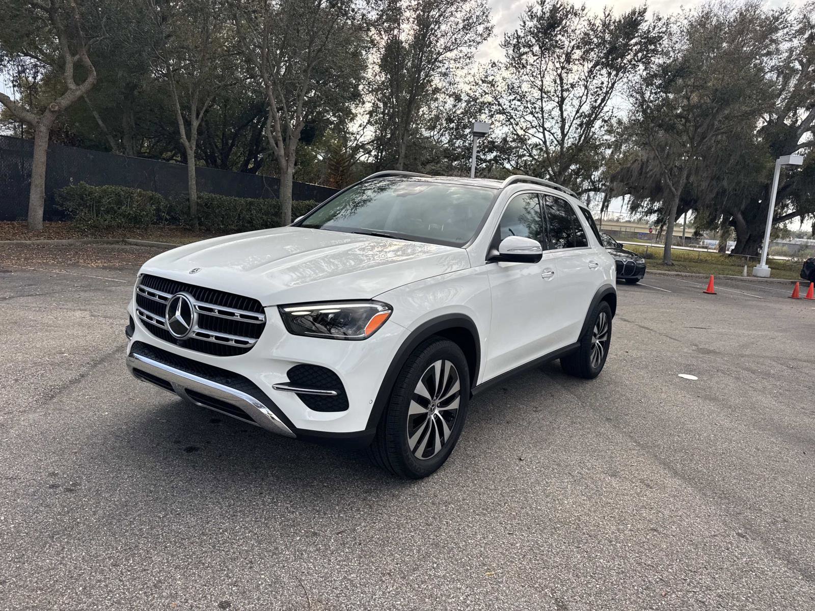 Certified 2025 Mercedes-Benz GLE 350 4MATIC image 7