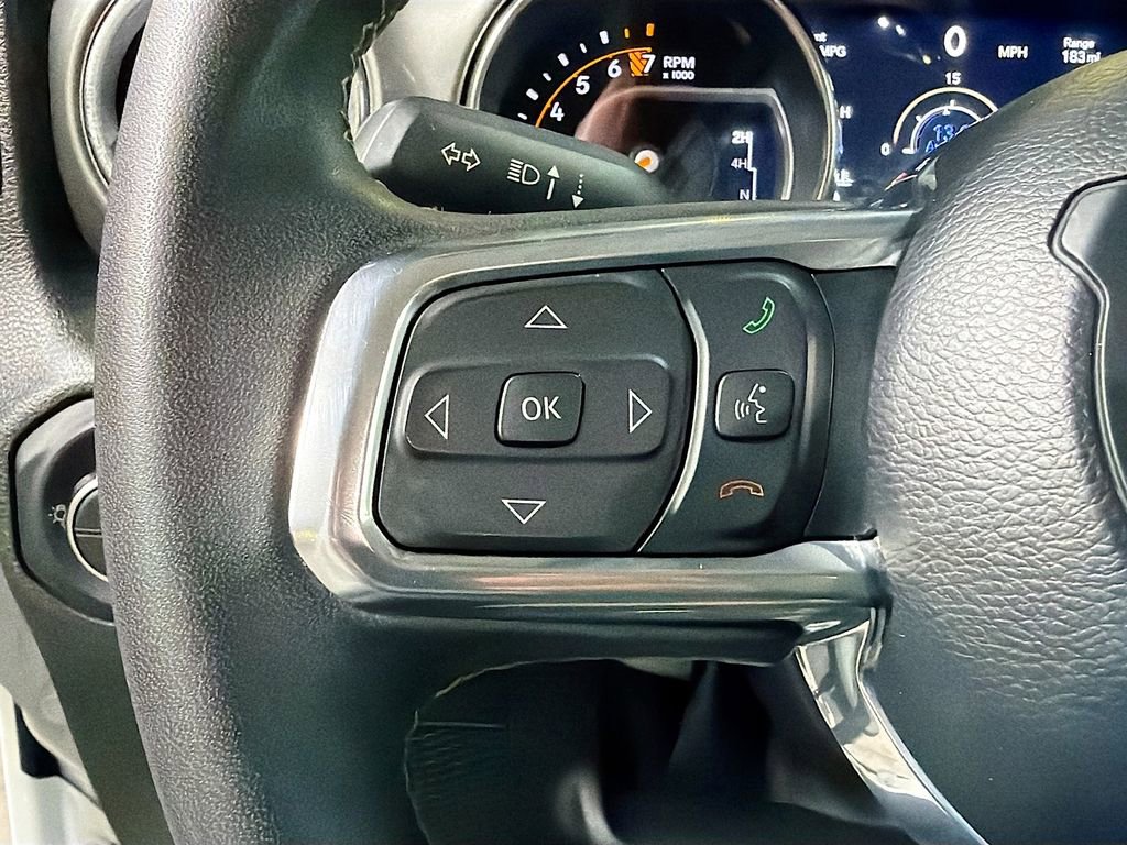 Used 2023 Jeep Gladiator Overland image 36