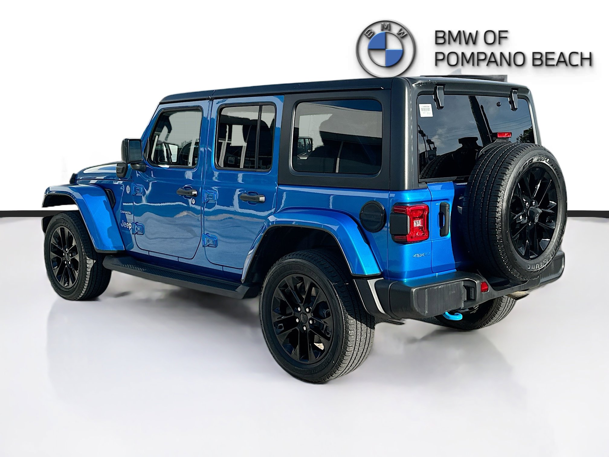 Used 2022 Jeep Wrangler Unlimited Sahara image 5