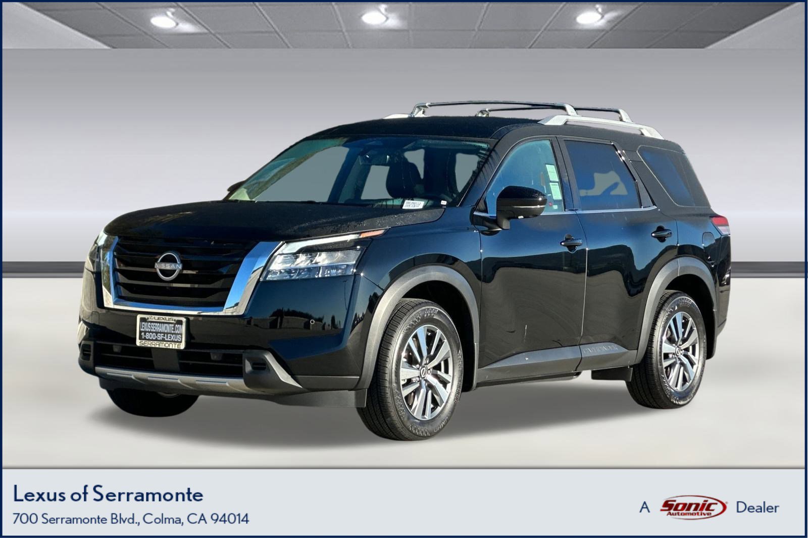 Used 2024 Nissan Pathfinder SL