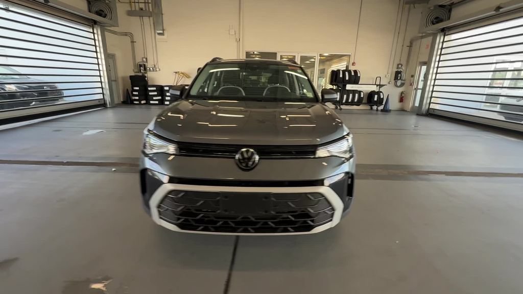 Certified 2025 Volkswagen Taos S AWD/4WD image 22
