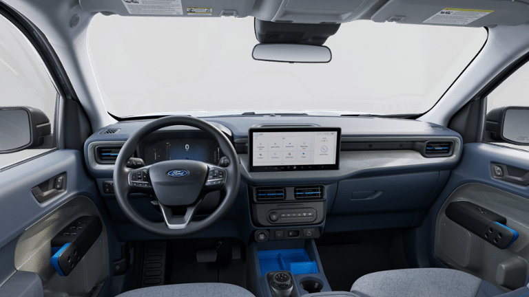 New 2025 Ford Maverick XLT FWD image 32