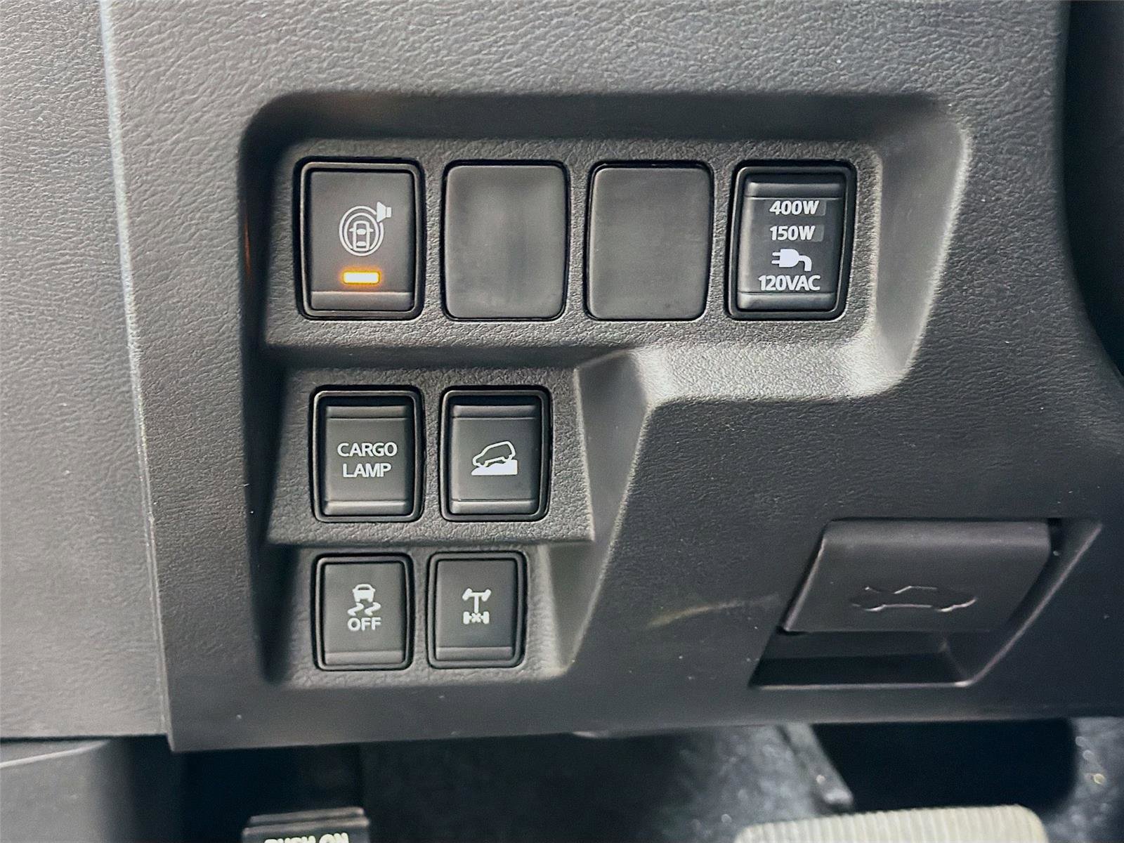 Used 2022 Nissan Frontier PRO-4X w/ Pro-4X Premium Package image 10