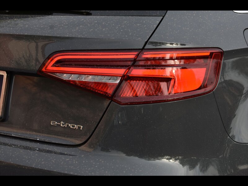 Used 2018 Audi A3 e-tron Premium Plus w/ Technology Package FWD image 47