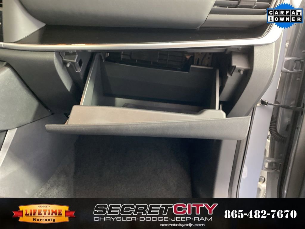 Used 2025 Nissan Rogue SV w/ Rock Creek Premium Package image 29