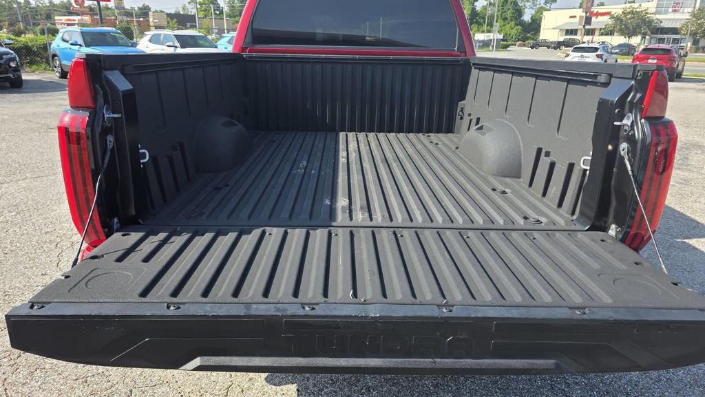 Used 2025 Toyota Tundra SR5 AWD/4WD image 11