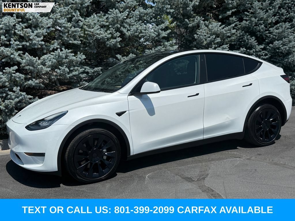Used 2023 Tesla Model Y Long Range AWD/4WD image 1