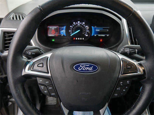 Used 2024 Ford Edge Titanium AWD/4WD image 22
