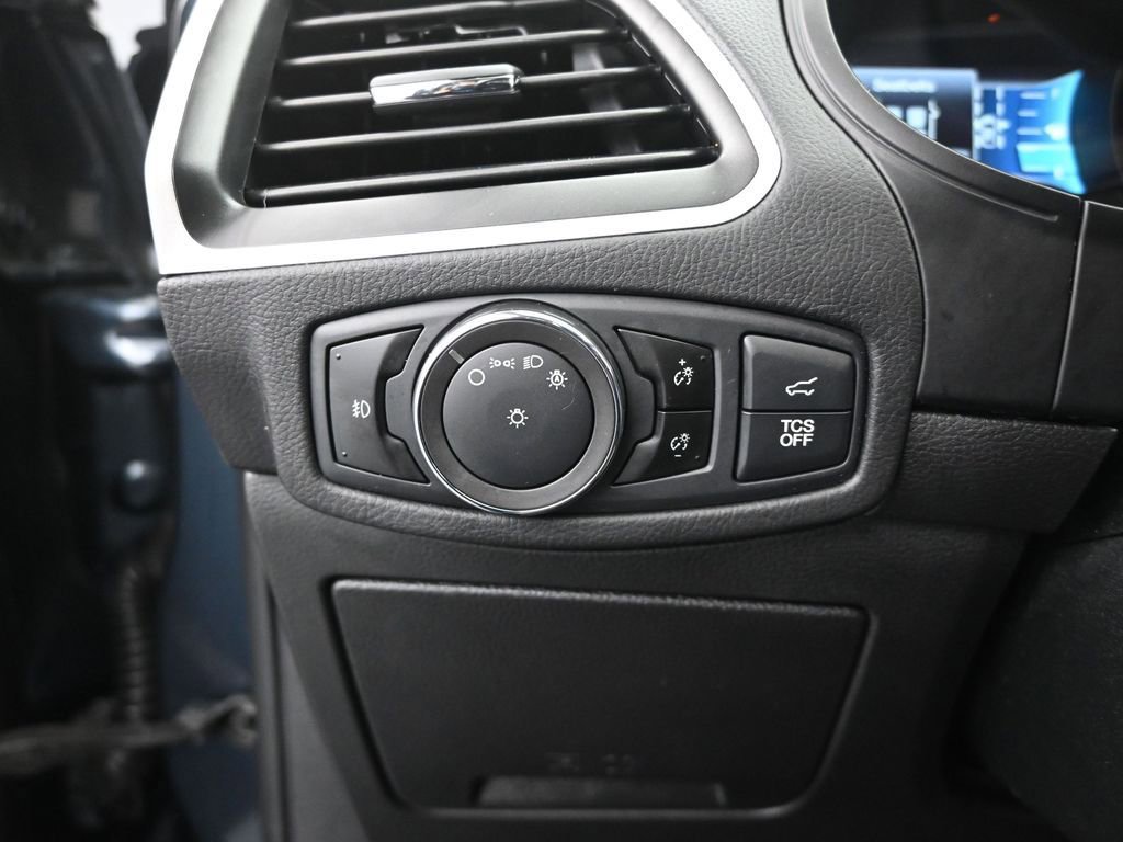 Used 2023 Ford Edge SEL w/ Convenience Package image 13