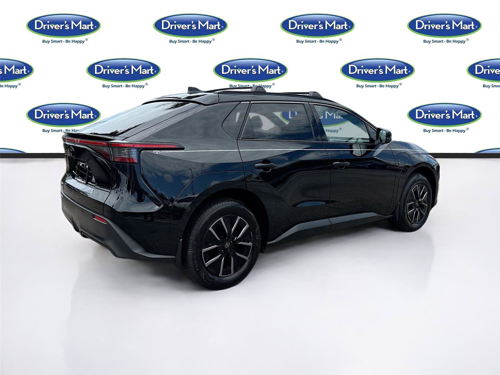 Used 2026 Toyota bZ FWD image 7