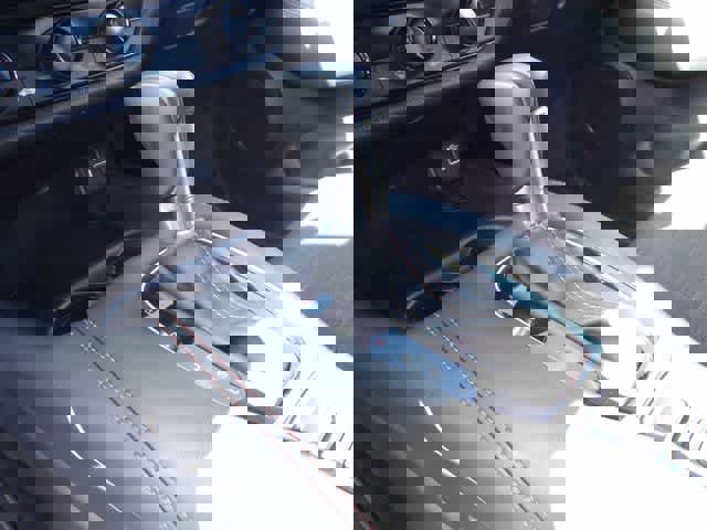 Used 2025 Honda HR-V Sport image 17