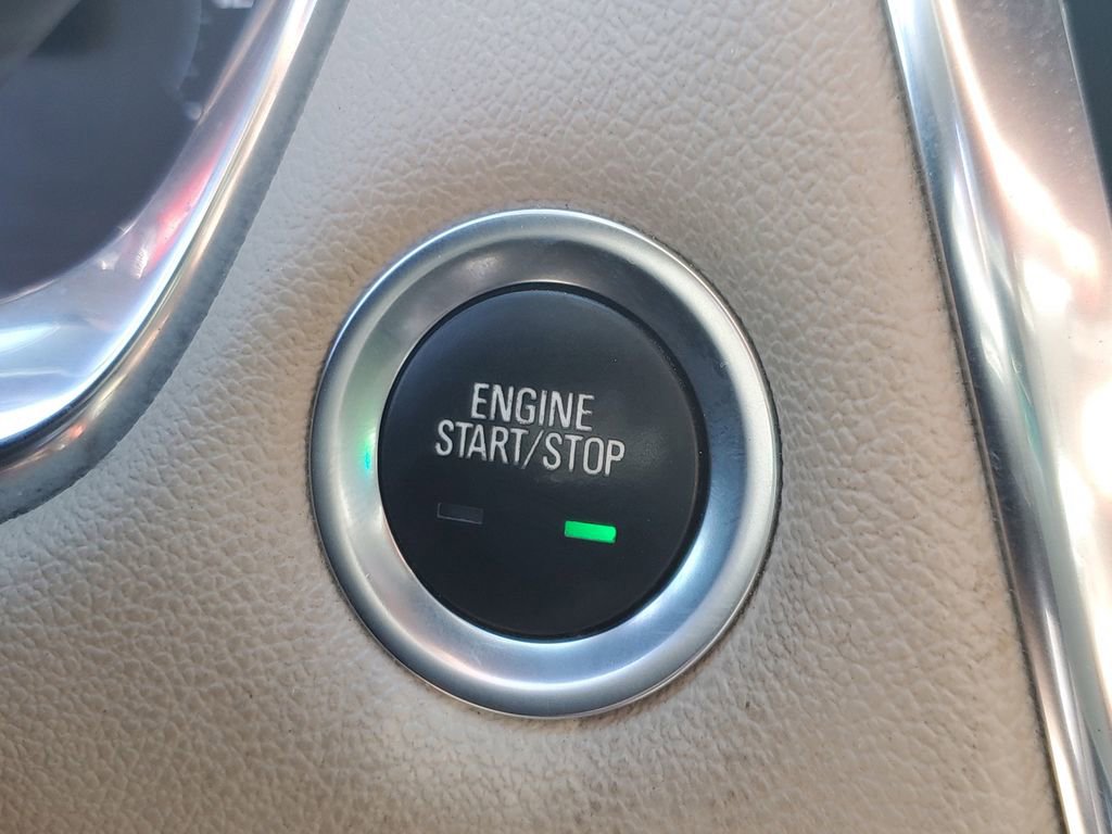 Used 2023 Chevrolet Traverse LS AWD/4WD image 30