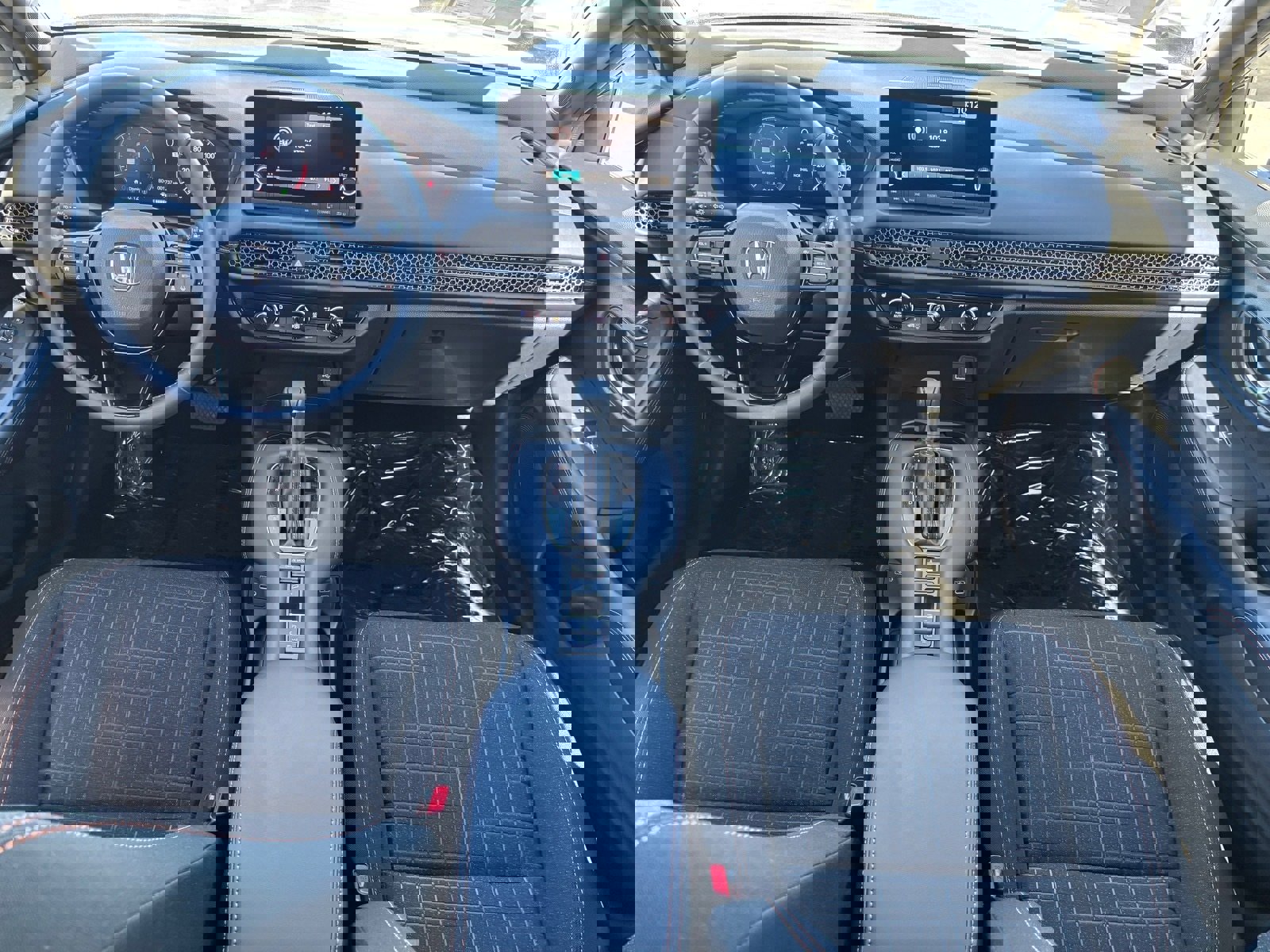 Used 2024 Honda HR-V Sport image 18