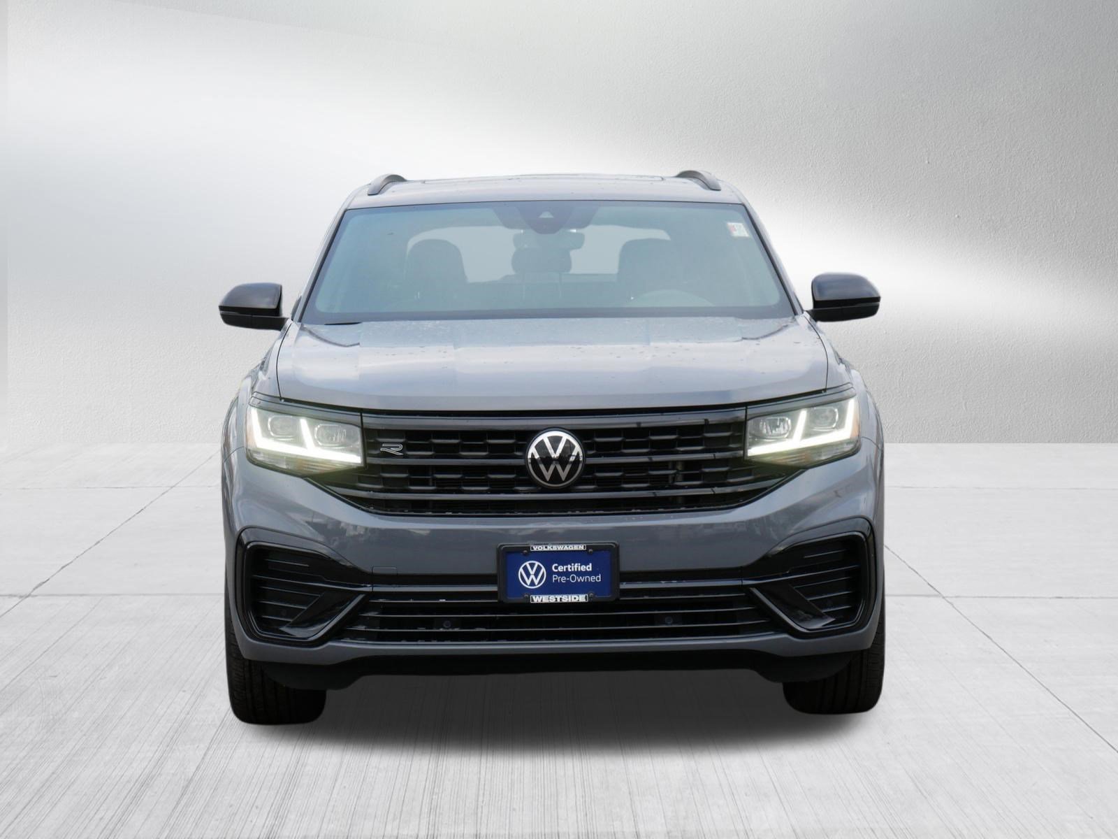 Certified 2023 Volkswagen Atlas Cross Sport SEL R-Line video 2