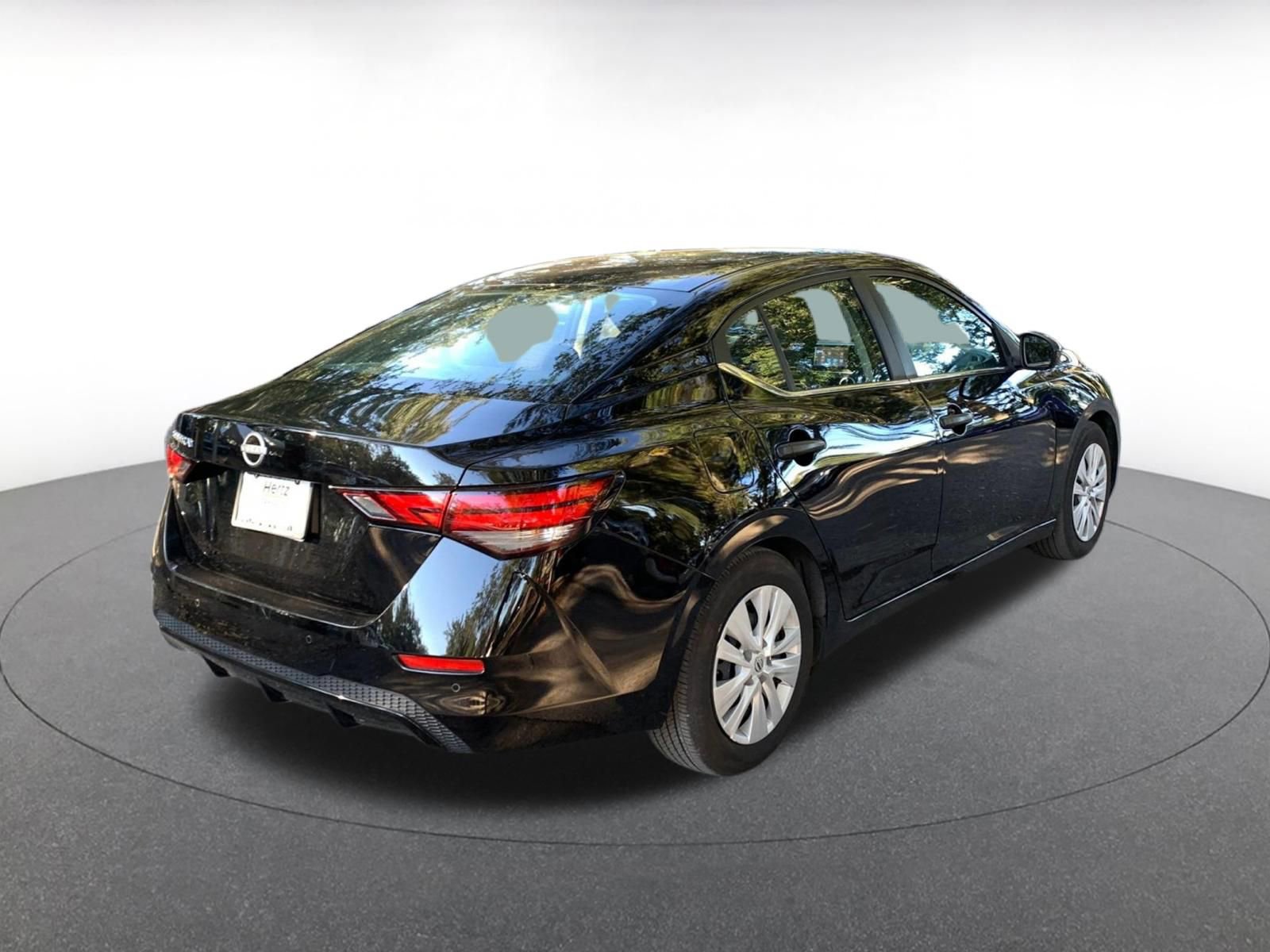 Used 2025 Nissan Sentra S FWD image 7