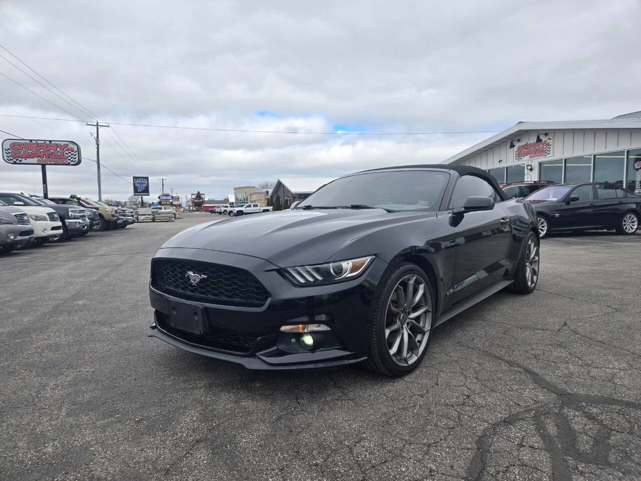 Used 2015 Ford Mustang Premium w/ Equipment Group 201A image 2