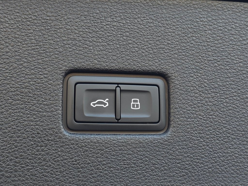 New 2027 Audi Q8 Prestige AWD/4WD image 22
