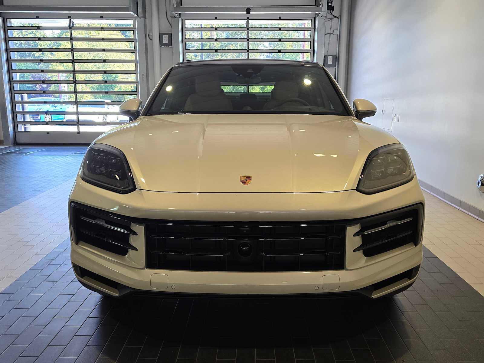 New 2026 Porsche Cayenne S image 10