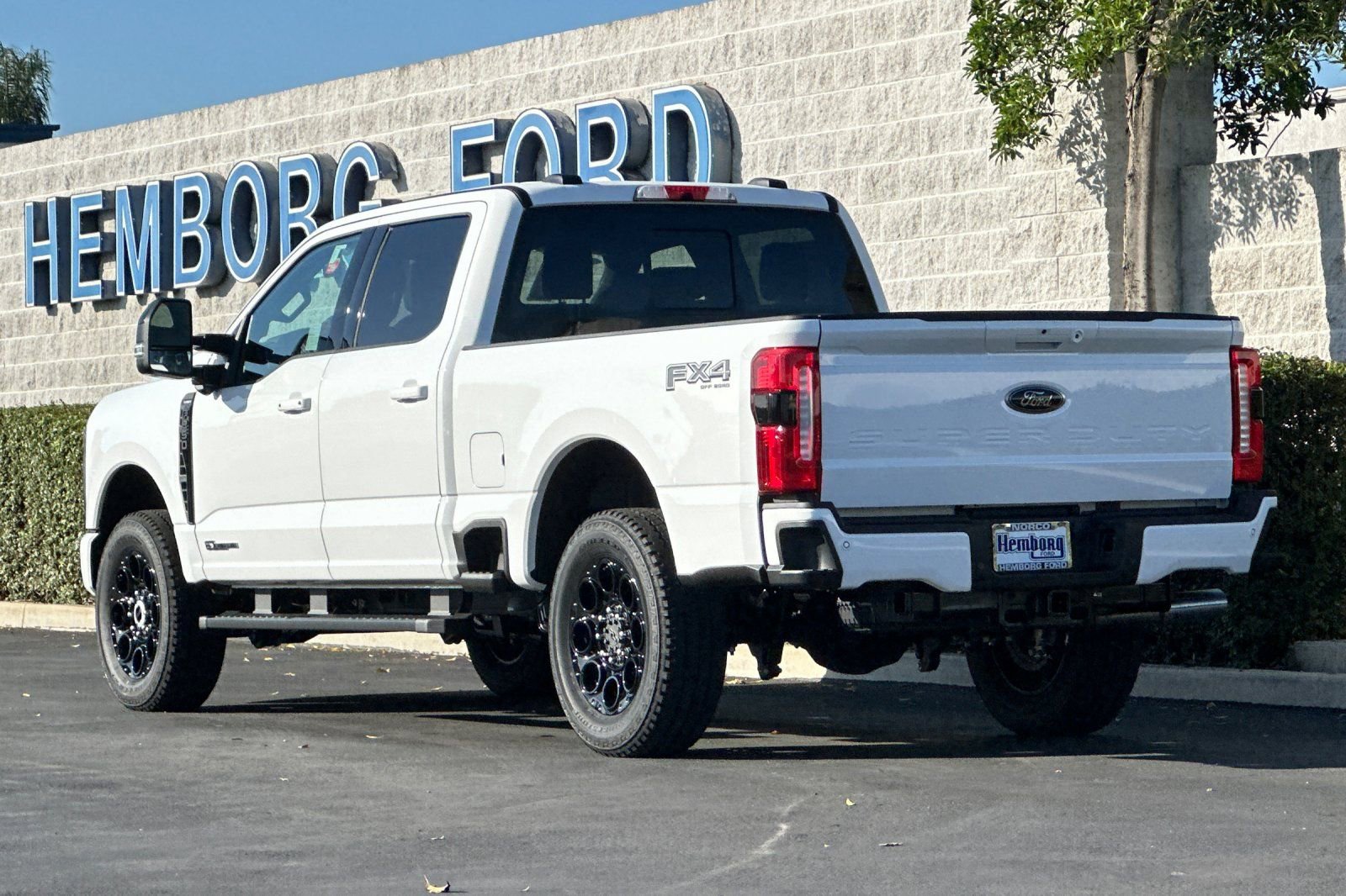 New 2026 Ford F250 Lariat w/ Black Appearance Package image 6