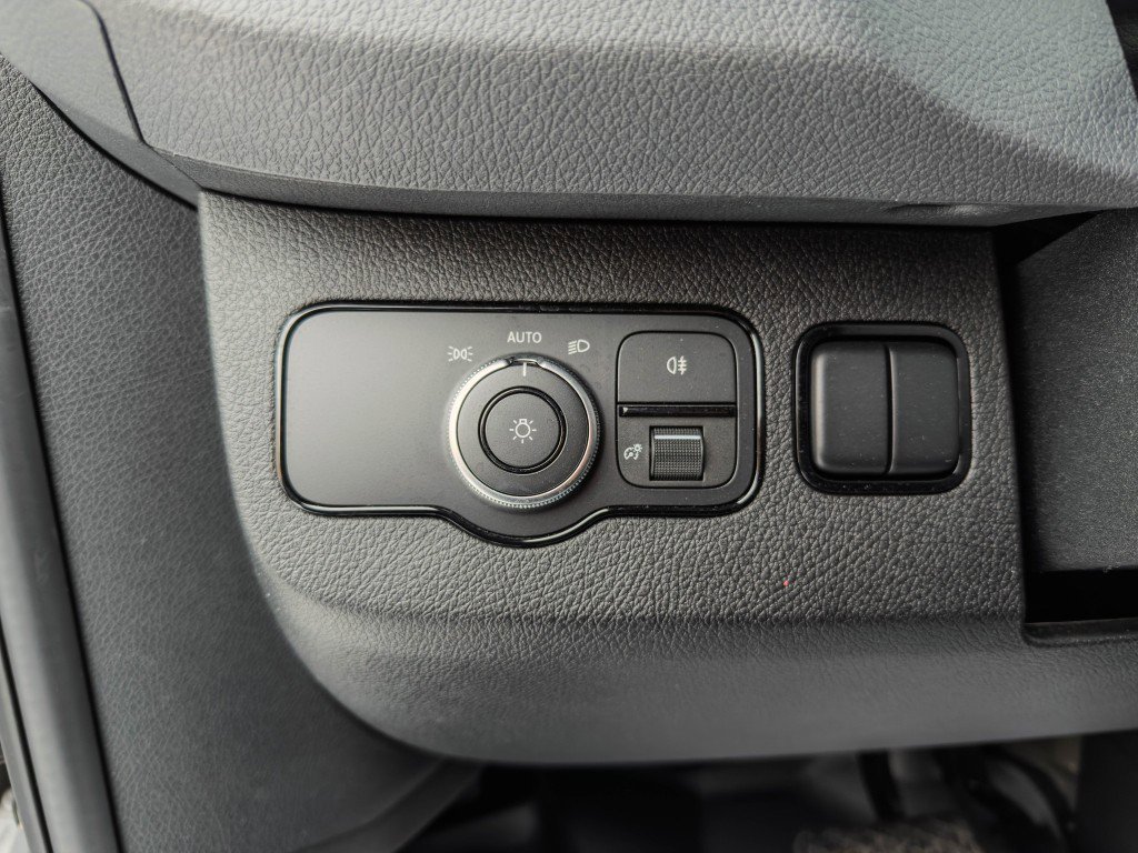 Used 2021 Mercedes-Benz Sprinter 2500 w/ Driver Convenience Package image 26