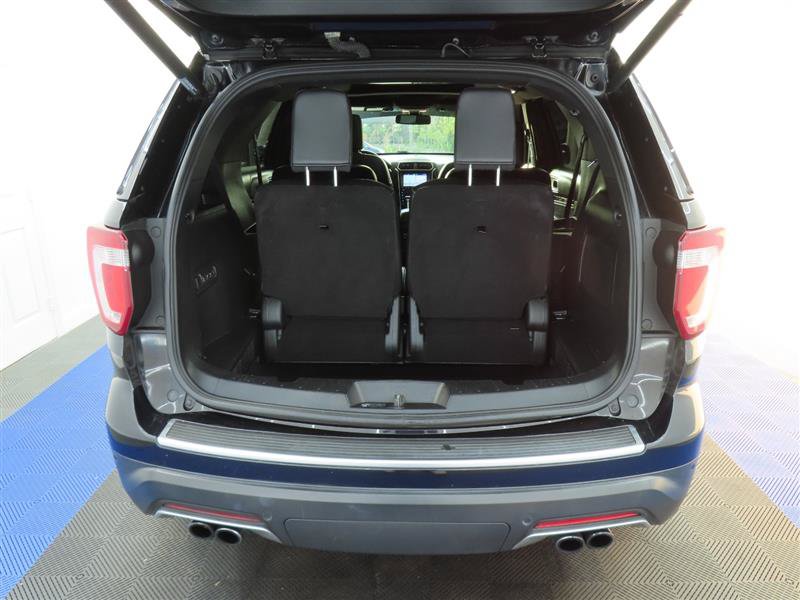 Used 2019 Ford Explorer Platinum AWD/4WD image 14