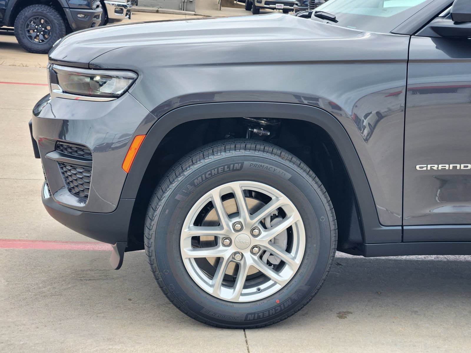 New 2026 Jeep Grand Cherokee Laredo RWD image 10