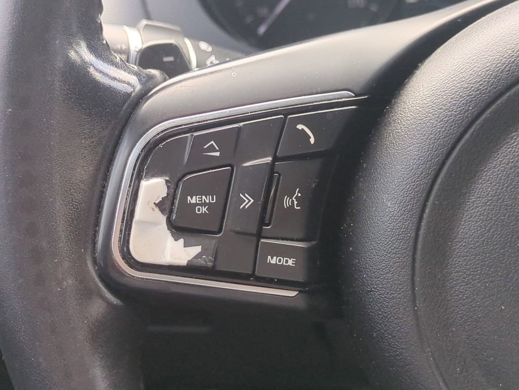 Used 2019 Jaguar F-PACE Premium AWD/4WD image 27
