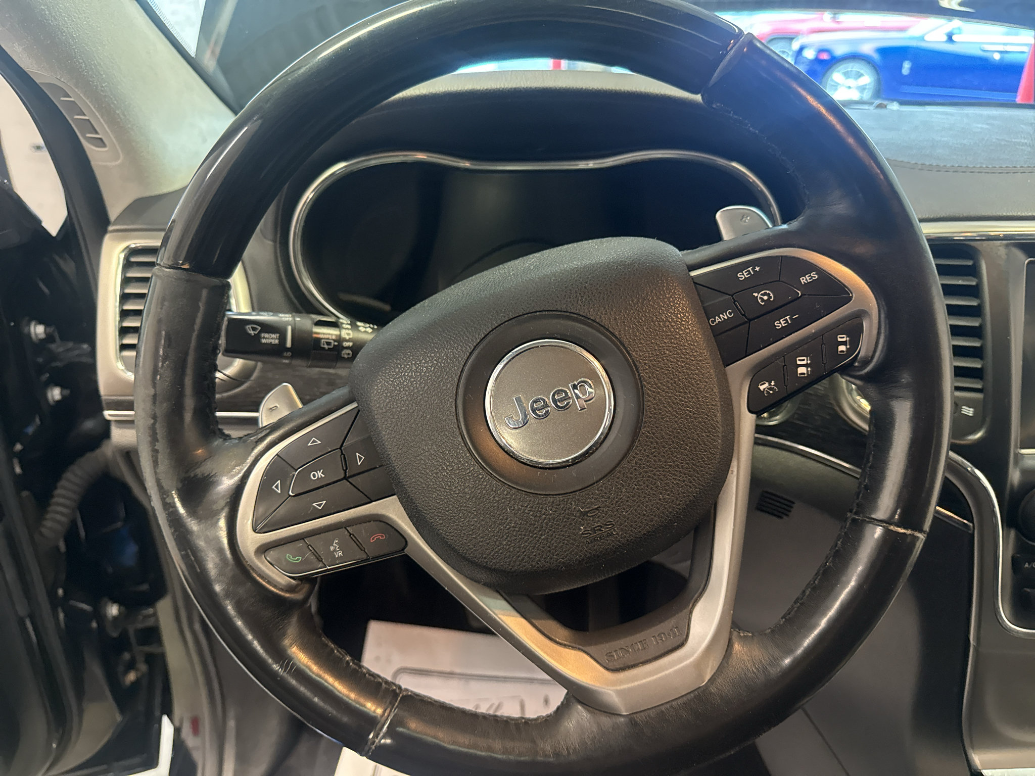 Used 2017 Jeep Grand Cherokee Summit AWD/4WD image 18