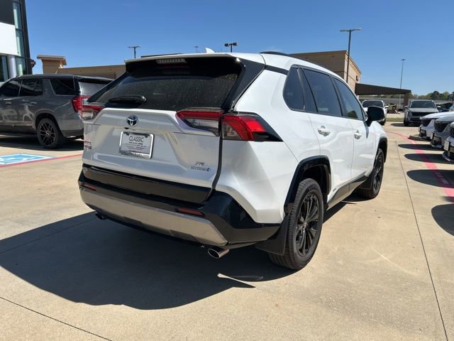 Used 2023 Toyota RAV4 SE w/ Convenience Package image 15