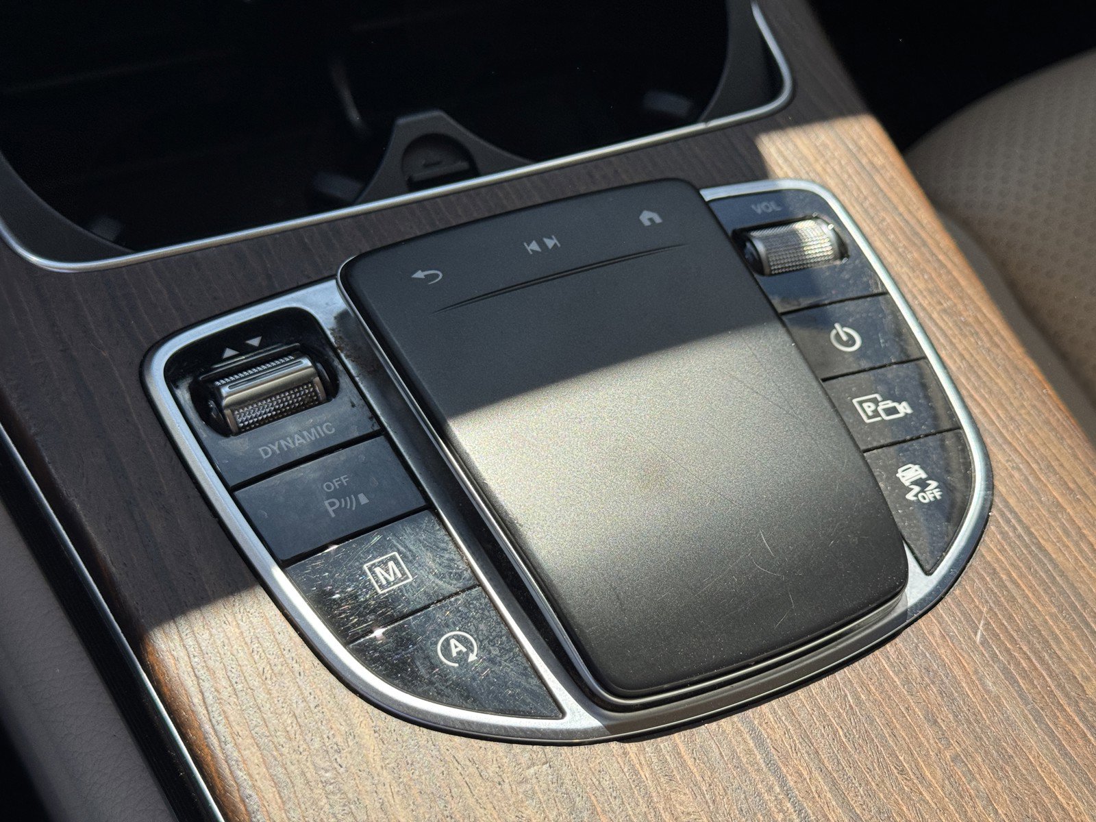 Used 2022 Mercedes-Benz GLC 300 image 18