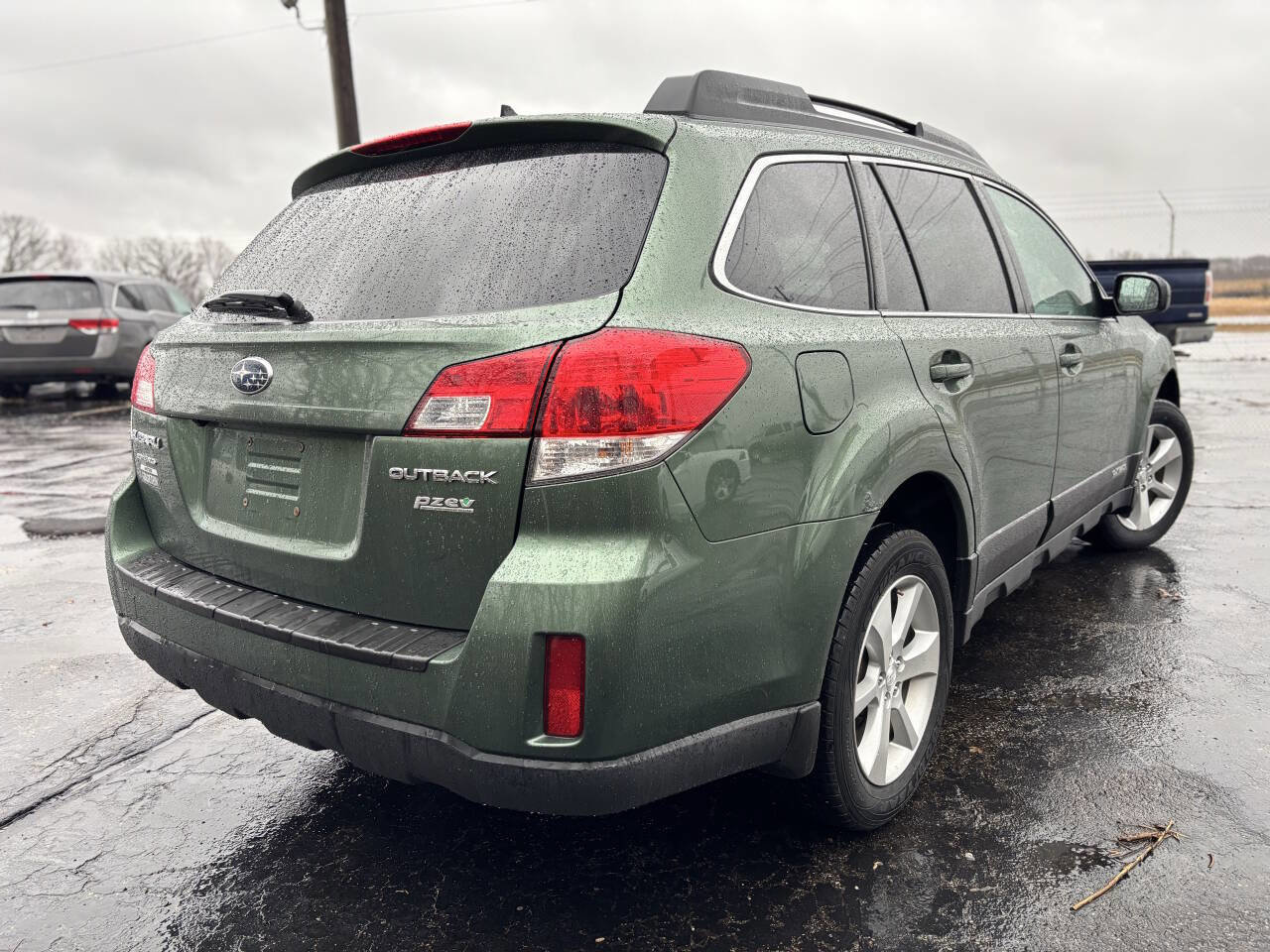 Used 2013 Subaru Outback 2.5i Limited image 6