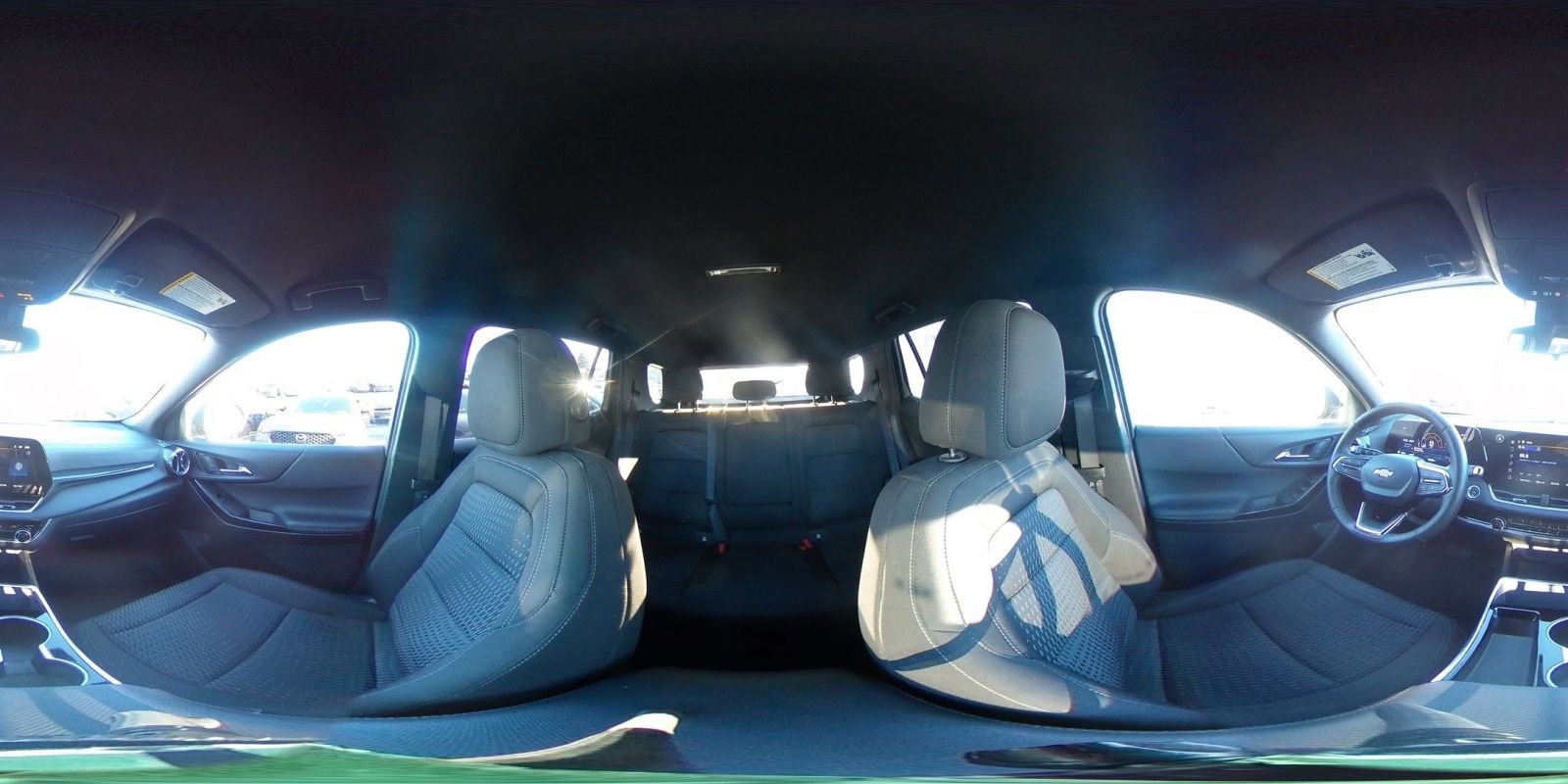 Used 2025 Chevrolet Equinox LT image 41