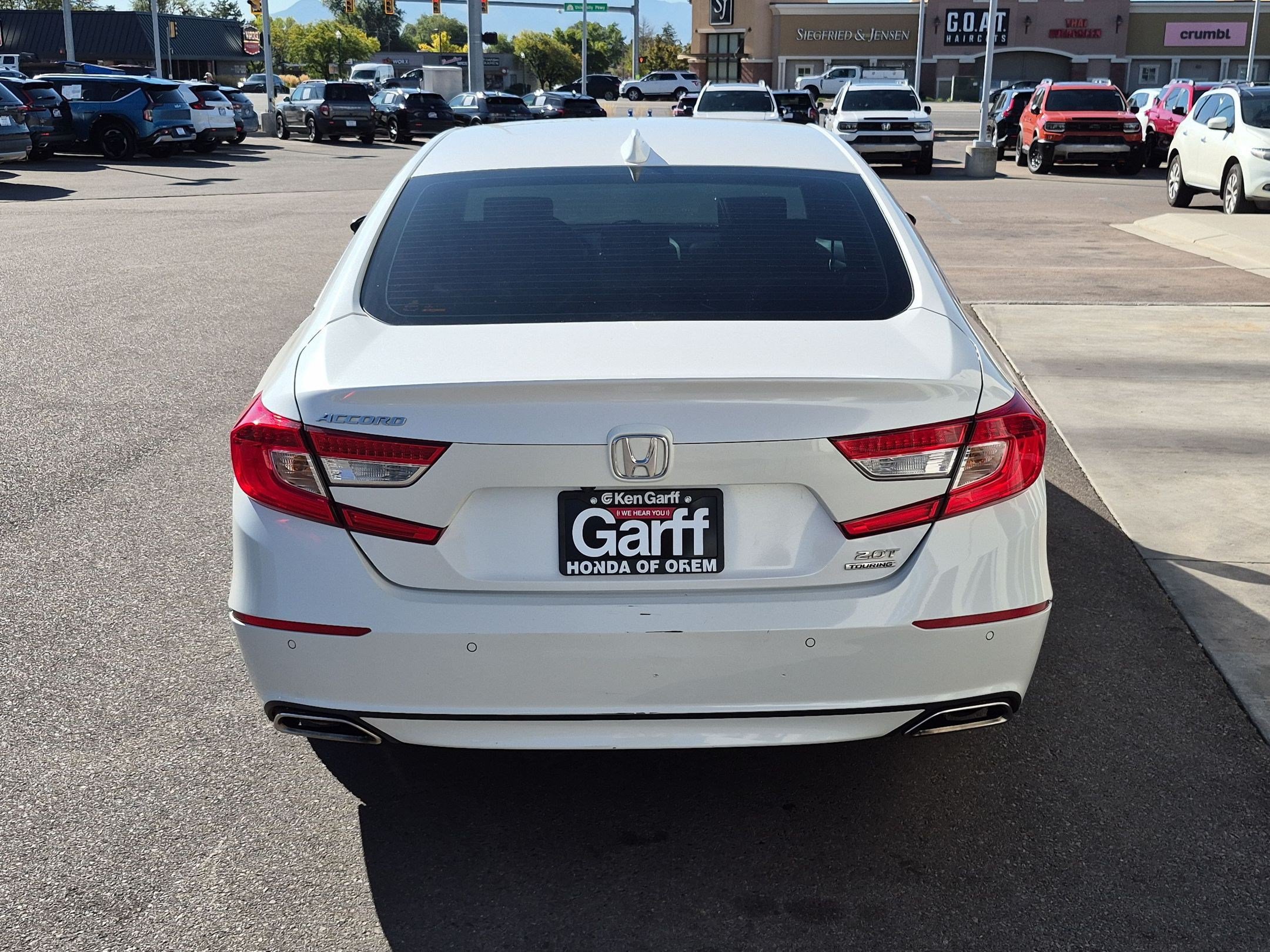 Used 2018 Honda Accord Touring image 7