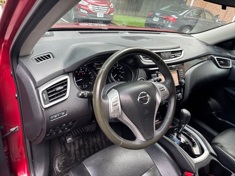 Used 2016 Nissan Rogue SL w/ SL Premium Package AWD/4WD image 16