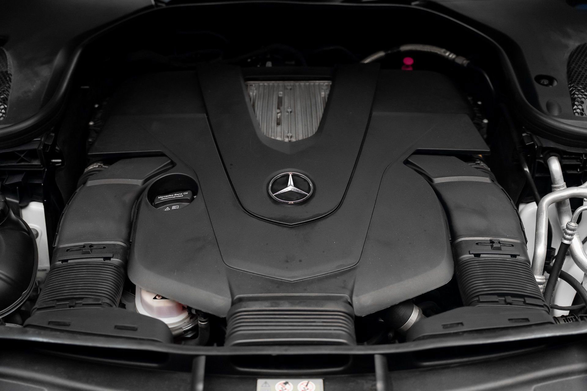 Used 2019 Mercedes-Benz E 450 4MATIC Cabriolet image 78