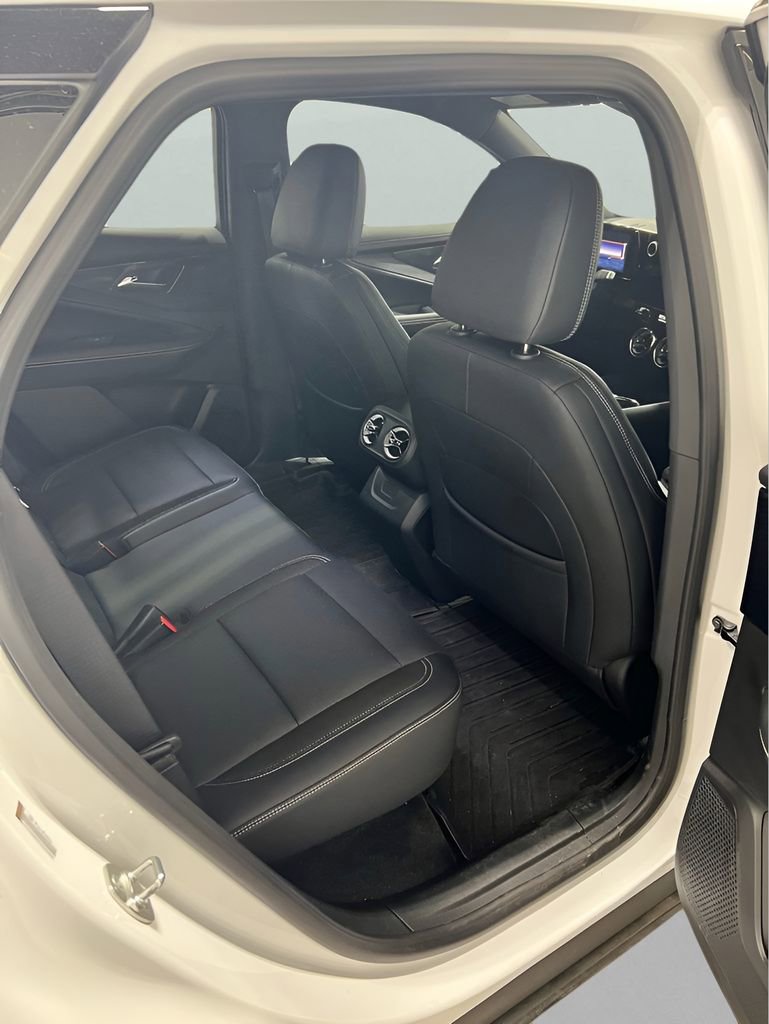 Used 2024 Chevrolet Blazer EV LT AWD/4WD image 16