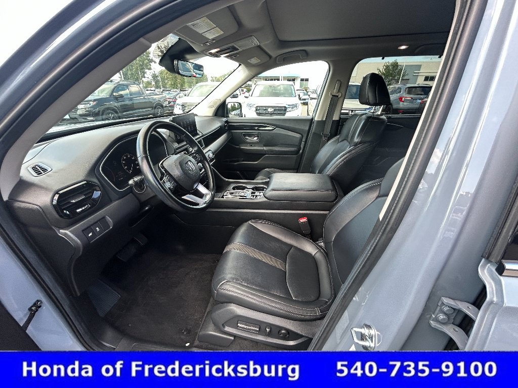 Certified 2024 Honda Pilot Touring image 16