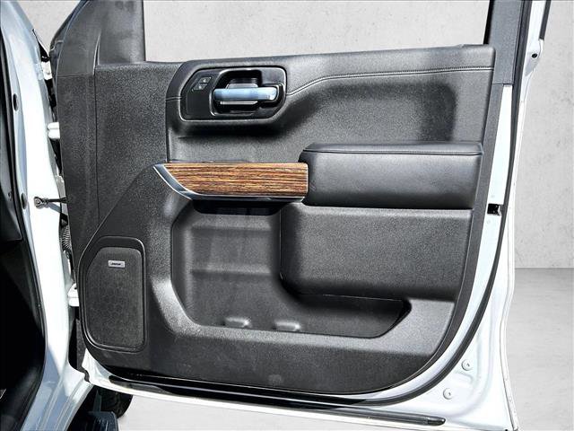 Used 2020 Chevrolet Silverado 1500 High Country image 19