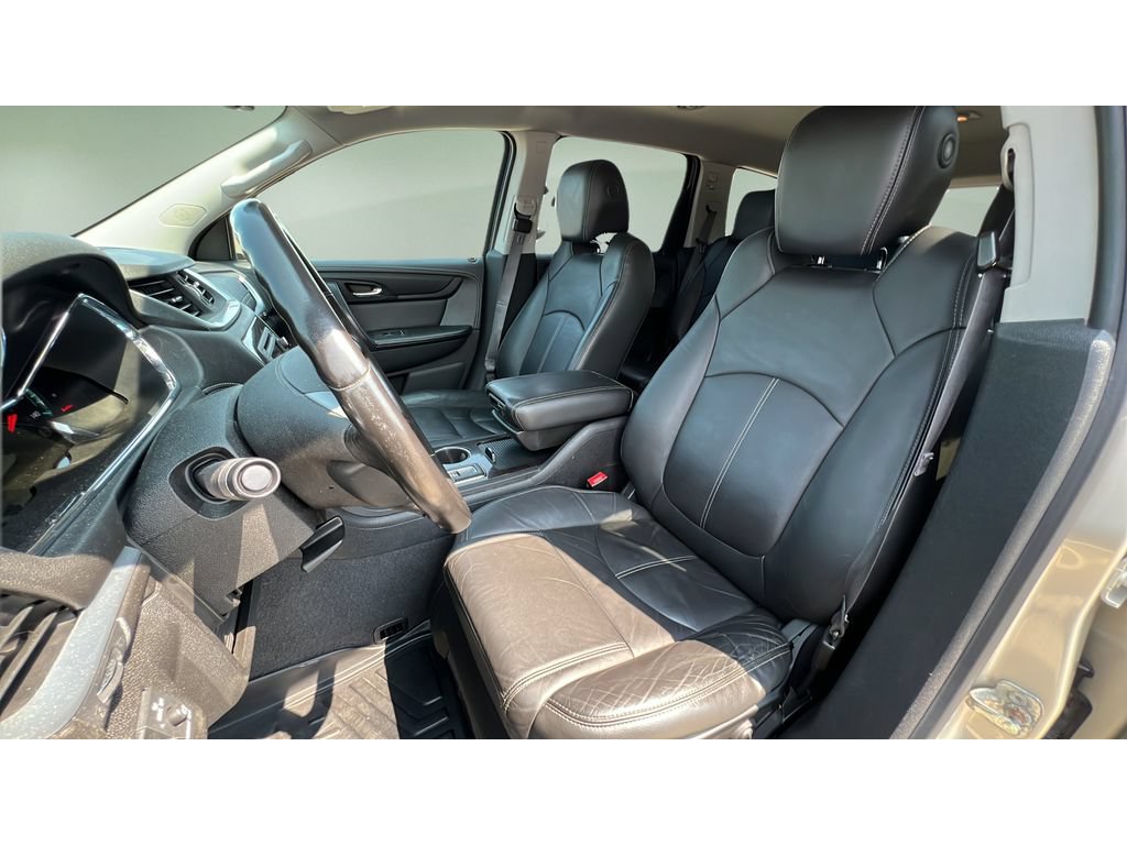 Used 2015 Chevrolet Traverse LT AWD/4WD image 24