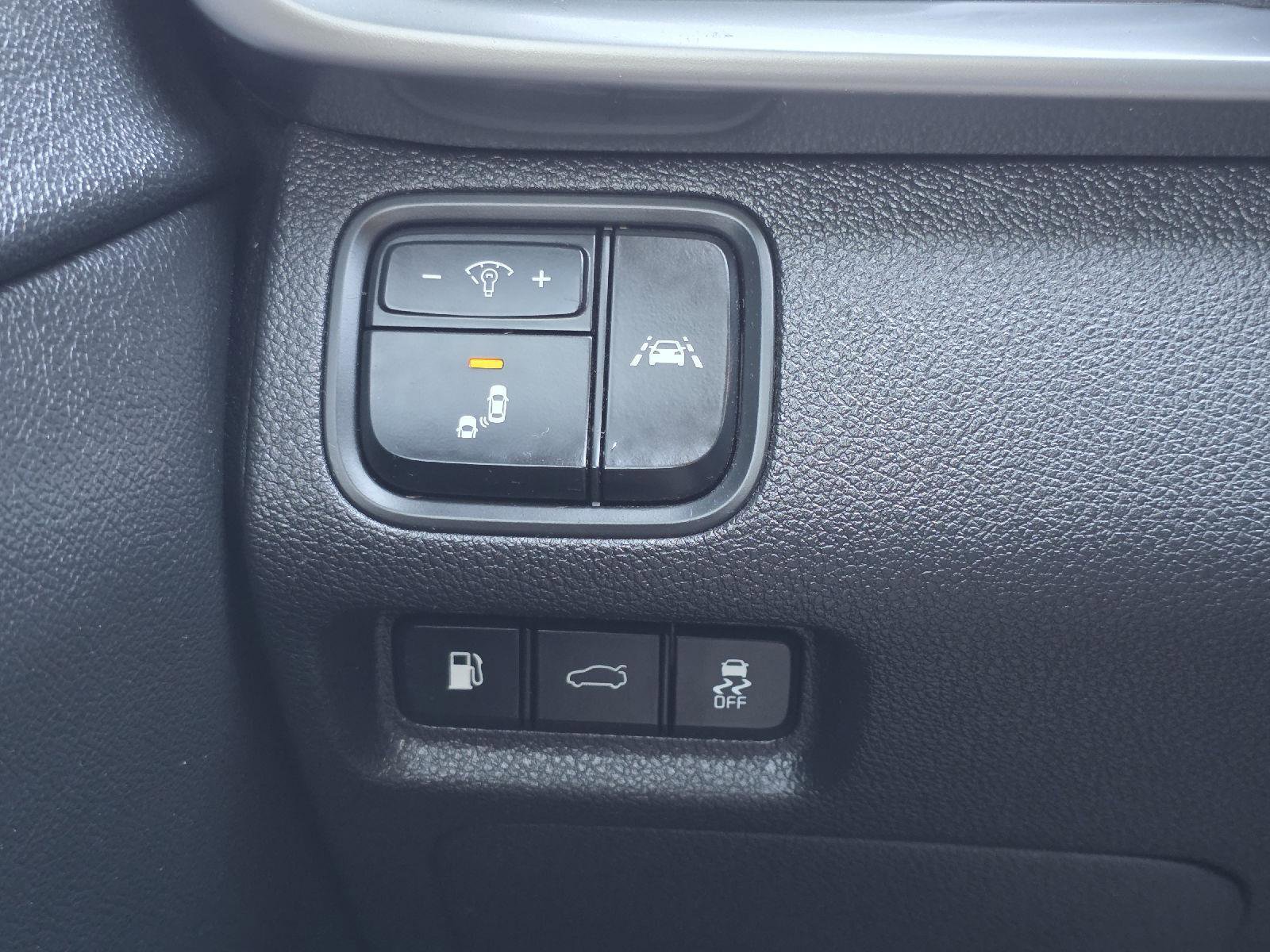 Used 2020 Kia Optima SX image 10