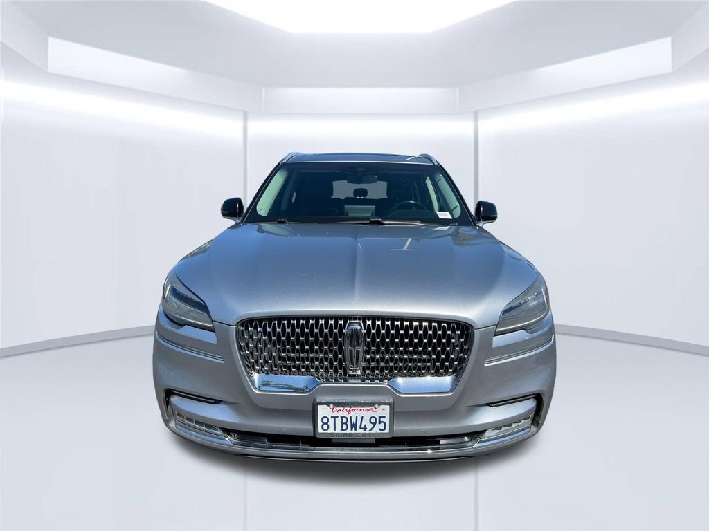 Used 2020 Lincoln Aviator Reserve w/ Equipment Group 201A RWD image 8