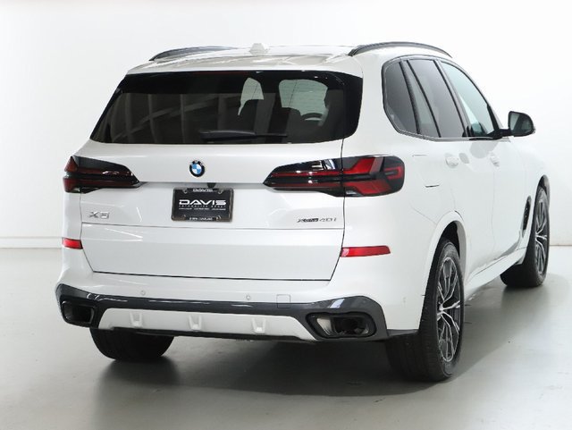 Used 2026 BMW X5 xDrive40i w/ M Sport Package AWD/4WD image 51