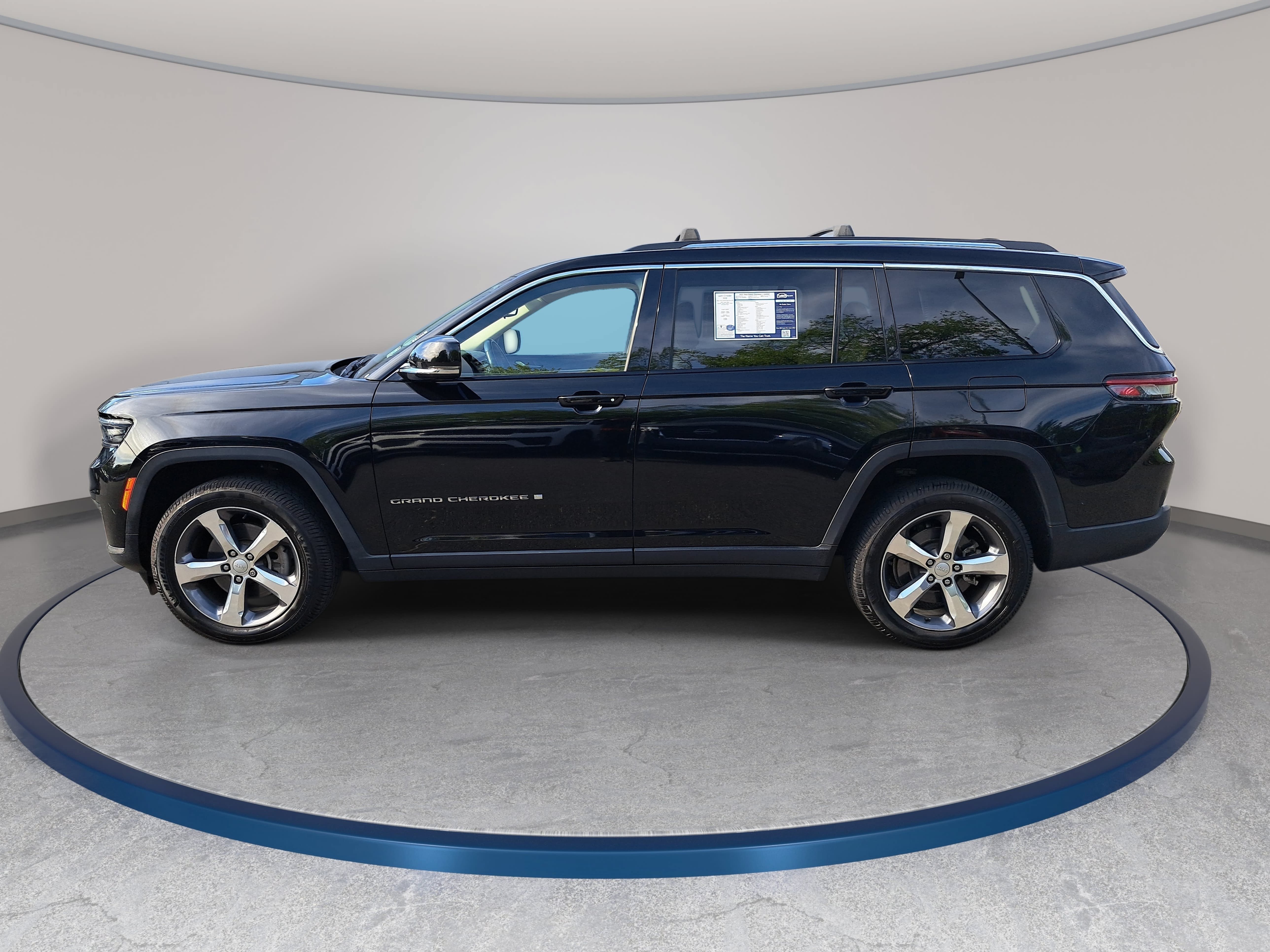 Used 2021 Jeep Grand Cherokee L Limited AWD/4WD image 8